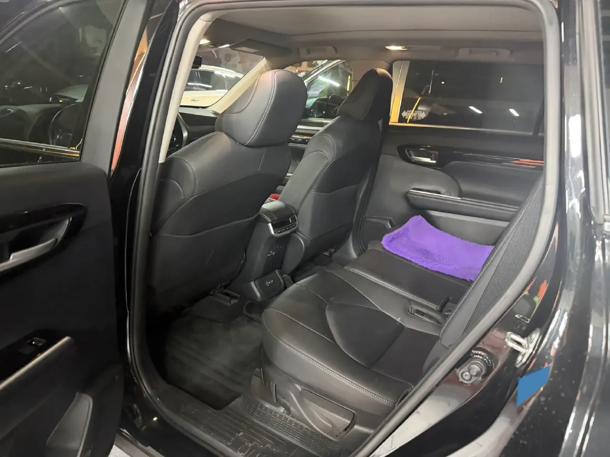 2022 Toyota Highlander 2.5L 192HP L4 E-CVT Hybrid,autocango,china used car exporter,china ev exporter,chinese used car exporter,chinese used ev exporter