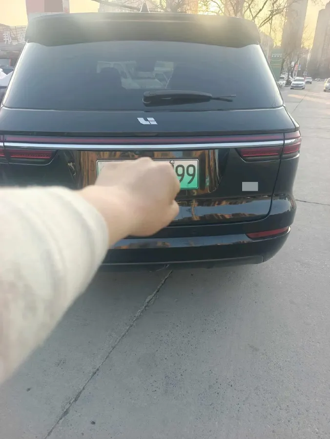 2021 Li ONE Range Extended 131HP REEV 40.5KWH,autocango,china used car exporter,china ev exporter,chinese used car exporter,chinese used ev exporter