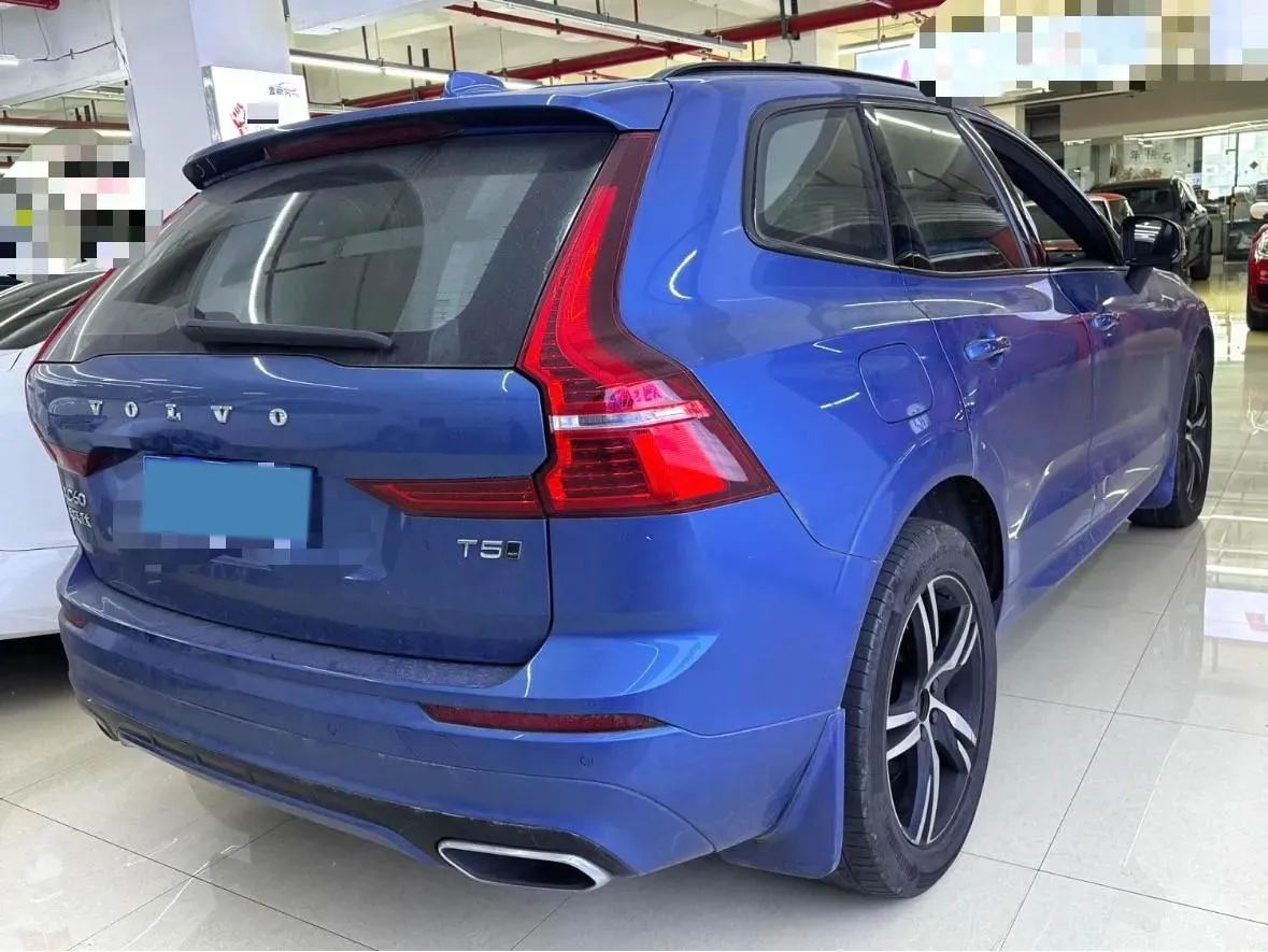 2021 Volvo XC60 2.0T 250HP L4 8AT,autocango,china used car exporter,china ev exporter,chinese used car exporter,chinese used ev exporter