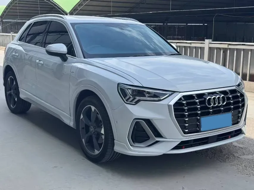 2023 Audi Q3 1.4T 150HP L4 7DCT,autocango,china used car exporter,china ev exporter,chinese used car exporter,chinese used ev exporter
