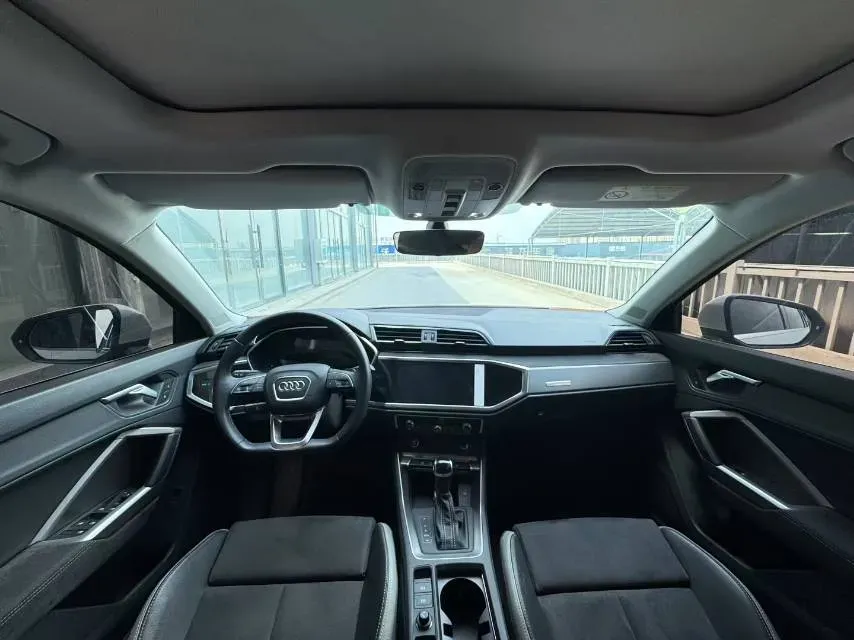 2023 Audi Q3 1.4T 150HP L4 7DCT,autocango,china used car exporter,china ev exporter,chinese used car exporter,chinese used ev exporter