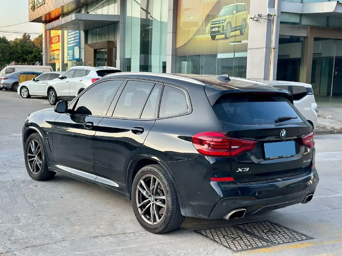 2021 BMW X3 2.0T 184HP L4 8AT,autocango,china used car exporter,china ev exporter,chinese used car exporter,chinese used ev exporter