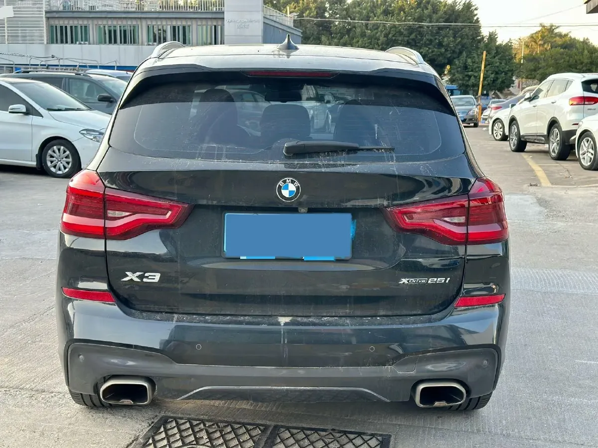 2021 BMW X3 2.0T 184HP L4 8AT,autocango,china used car exporter,china ev exporter,chinese used car exporter,chinese used ev exporter