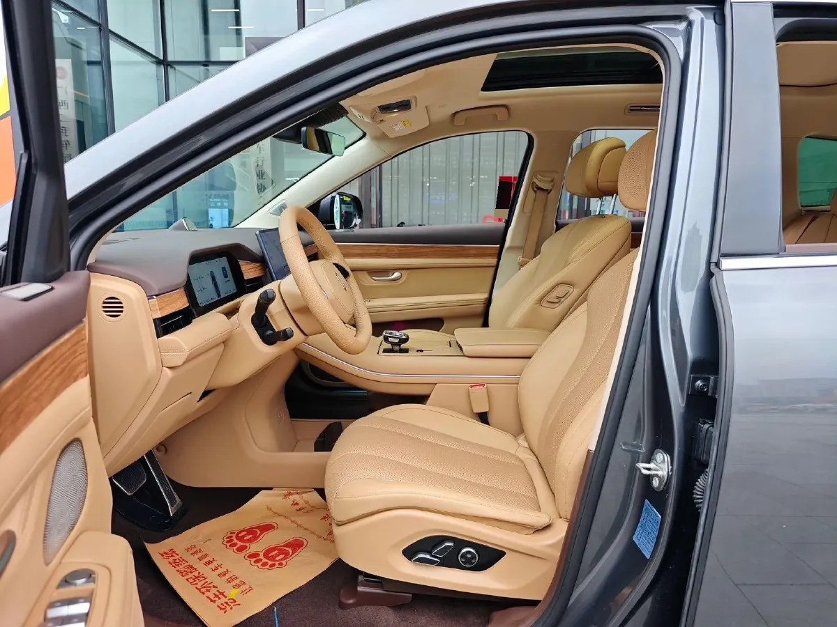 2024 AITO AITO M7 1.5T 152HP L4 REEV 40KWH,autocango,china used car exporter,china ev exporter,chinese used car exporter,chinese used ev exporter