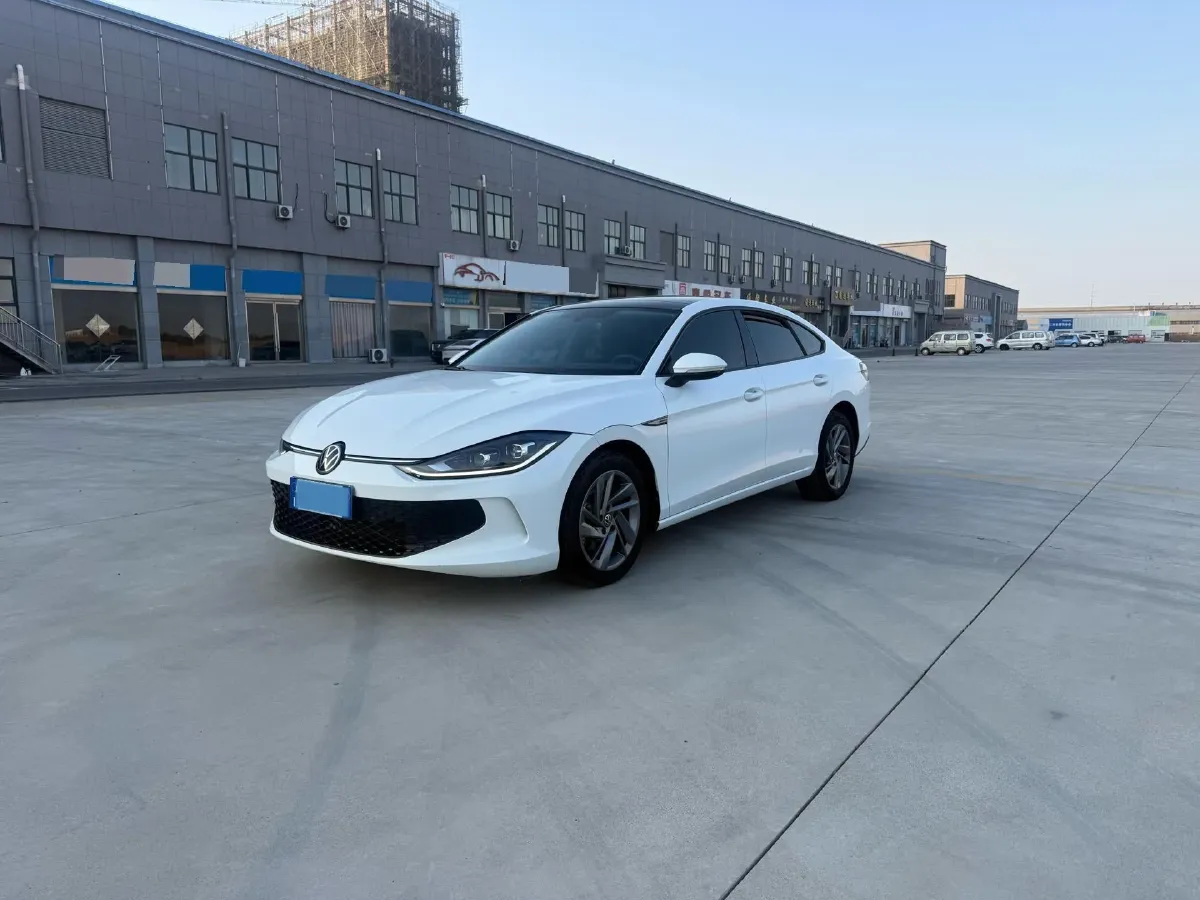 2024 Volkswagen Lamando 1.2T 116HP L4 7DCT,autocango,china used car exporter,china ev exporter,chinese used car exporter,chinese used ev exporter