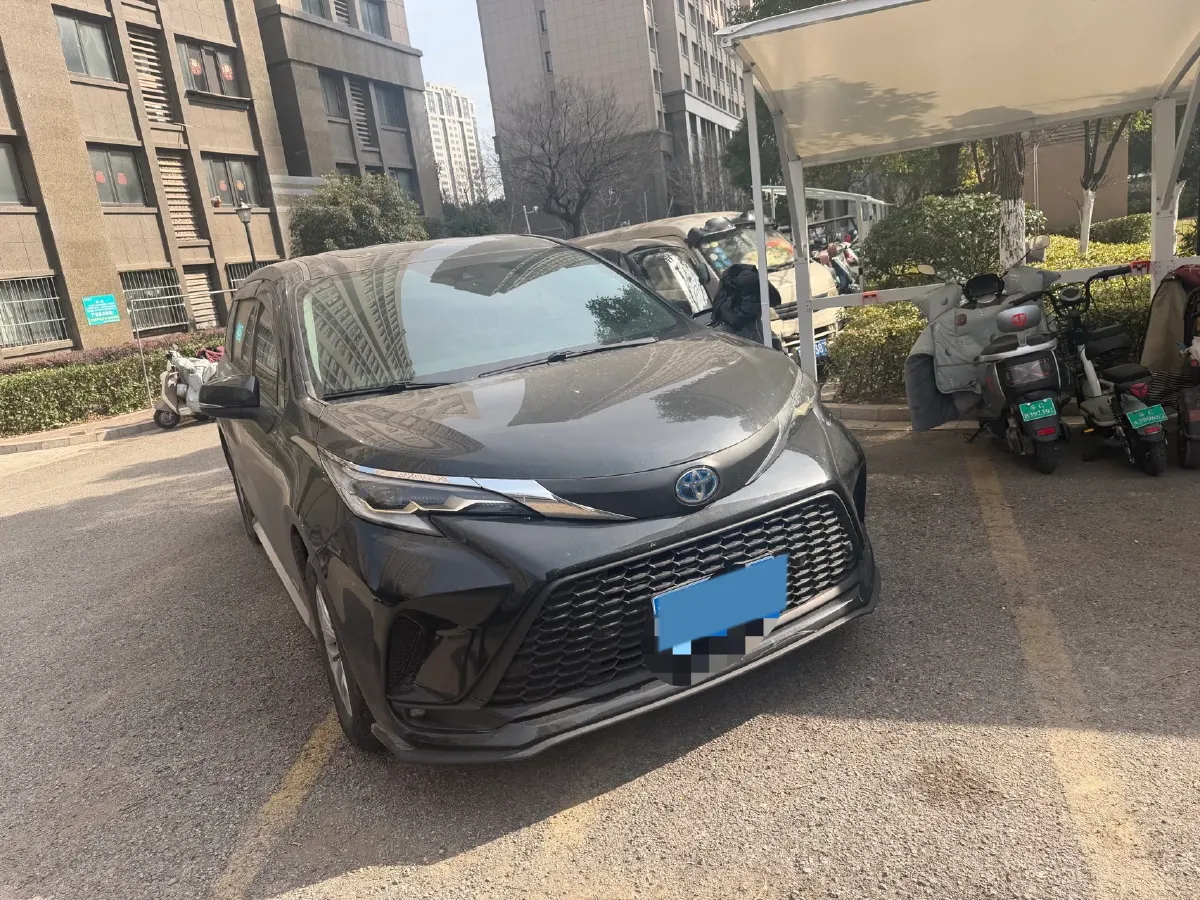 2024 Toyota Granvia 2.5L 189HP L4 E-CVT Hybrid,autocango,china used car exporter,china ev exporter,chinese used car exporter,chinese used ev exporter