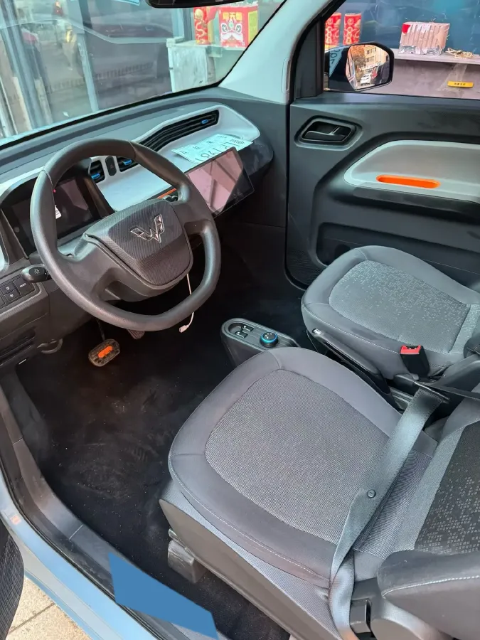 2020 WuLing HongGuang MINI EV BEV 9KWH,autocango,china used car exporter,china ev exporter,chinese used car exporter,chinese used ev exporter