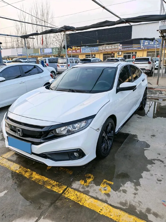2019 Honda Civic 1.5T 177HP L4 CVT,autocango,china used car exporter,china ev exporter,chinese used car exporter,chinese used ev exporter