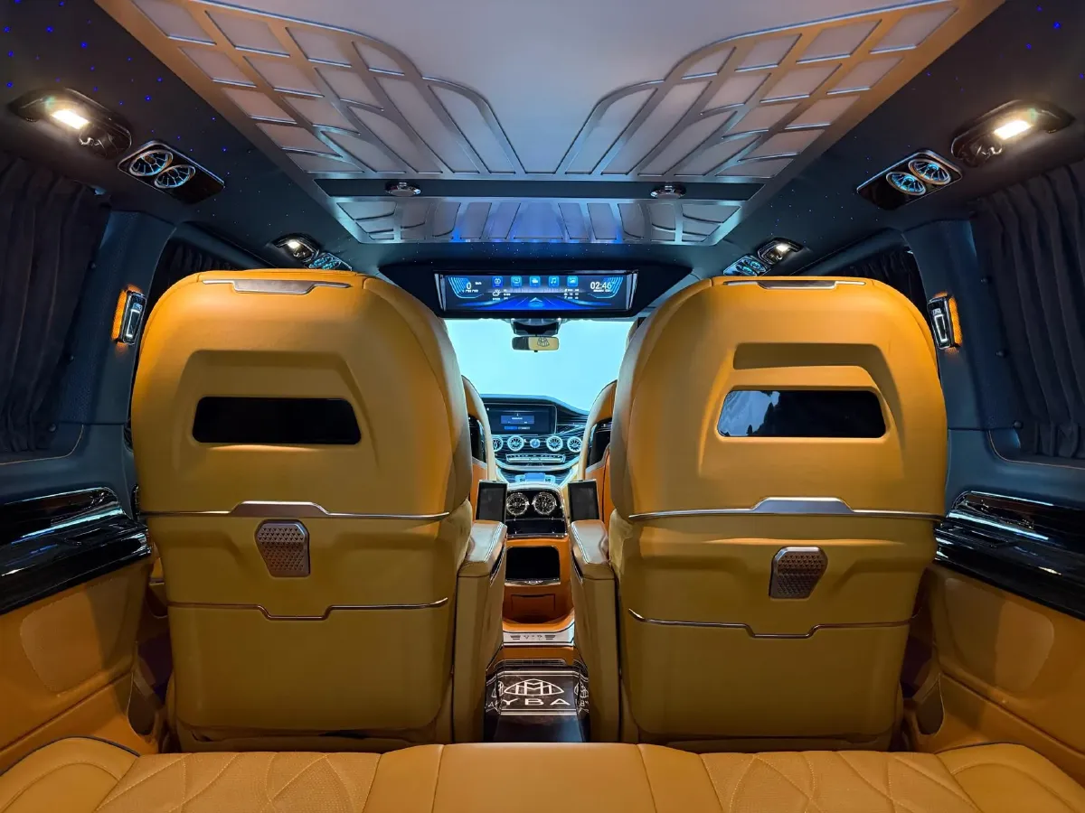 2023 Mercedes-Benz Vito 2.0T 211HP L4 9AT,autocango,china used car exporter,china ev exporter,chinese used car exporter,chinese used ev exporter