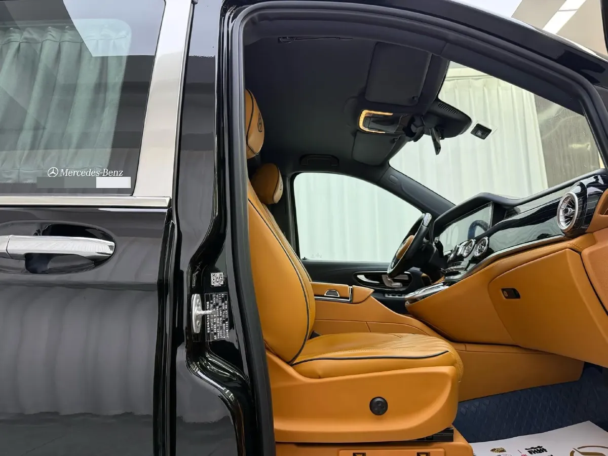 2023 Mercedes-Benz Vito 2.0T 211HP L4 9AT,autocango,china used car exporter,china ev exporter,chinese used car exporter,chinese used ev exporter