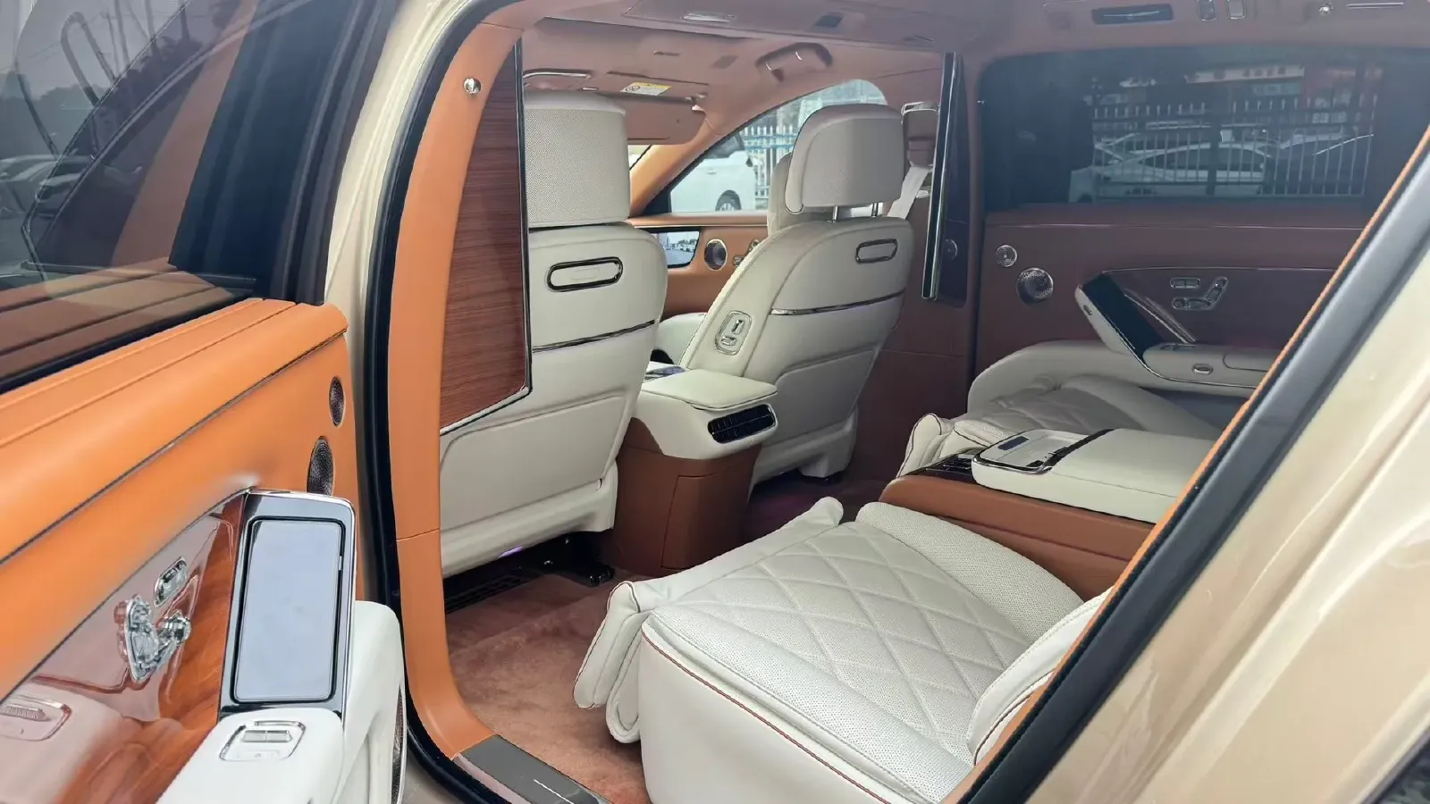 2025 HIMA S800 REEV 170HP REEV,autocango,china used car exporter,china ev exporter,chinese used car exporter,chinese used ev exporter