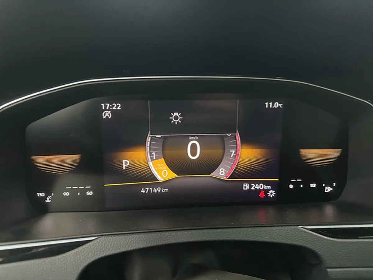 2023 Volkswagen Magotan 2.0T 186HP L4 7DCT,autocango,china used car exporter,china ev exporter,chinese used car exporter,chinese used ev exporter