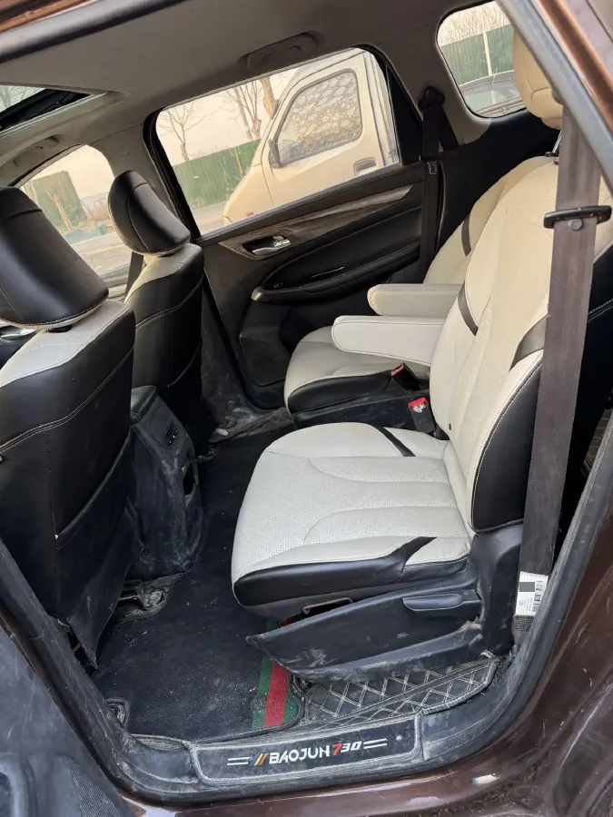 2017 BaoJun 730 1.5T 150HP L4 6DCT,autocango,china used car exporter,china ev exporter,chinese used car exporter,chinese used ev exporter