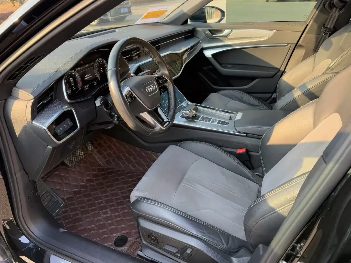 2020 Audi A6L 2.0T 190HP L4 7DCT,autocango,china used car exporter,china ev exporter,chinese used car exporter,chinese used ev exporter