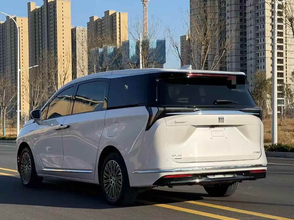 2024 Buick GL8 1.5T 180HP L4 2DHT PHEV 24.4KWH,autocango,china used car exporter,china ev exporter,chinese used car exporter,chinese used ev exporter