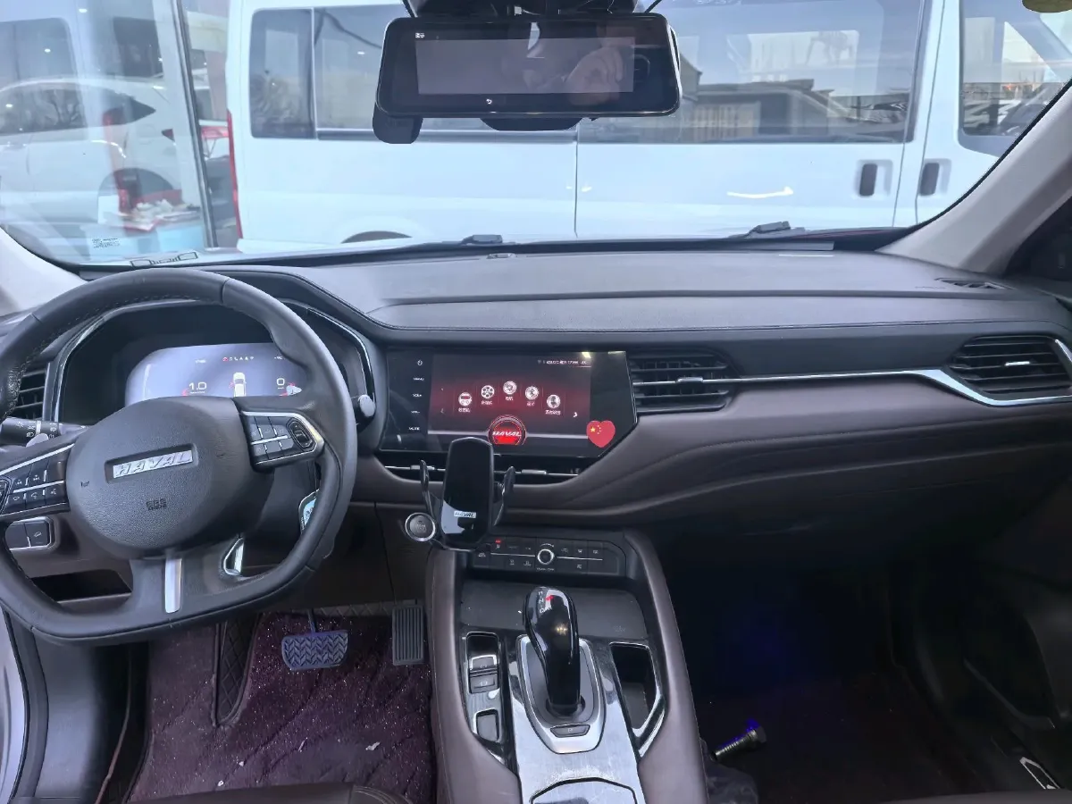 2020 Haval F7 2.0T 224HP L4 7DCT,autocango,china used car exporter,china ev exporter,chinese used car exporter,chinese used ev exporter