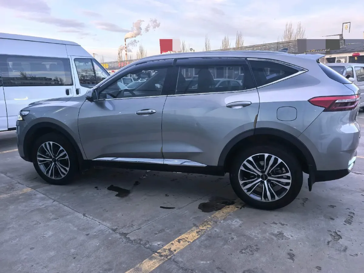 2020 Haval F7 2.0T 224HP L4 7DCT,autocango,china used car exporter,china ev exporter,chinese used car exporter,chinese used ev exporter
