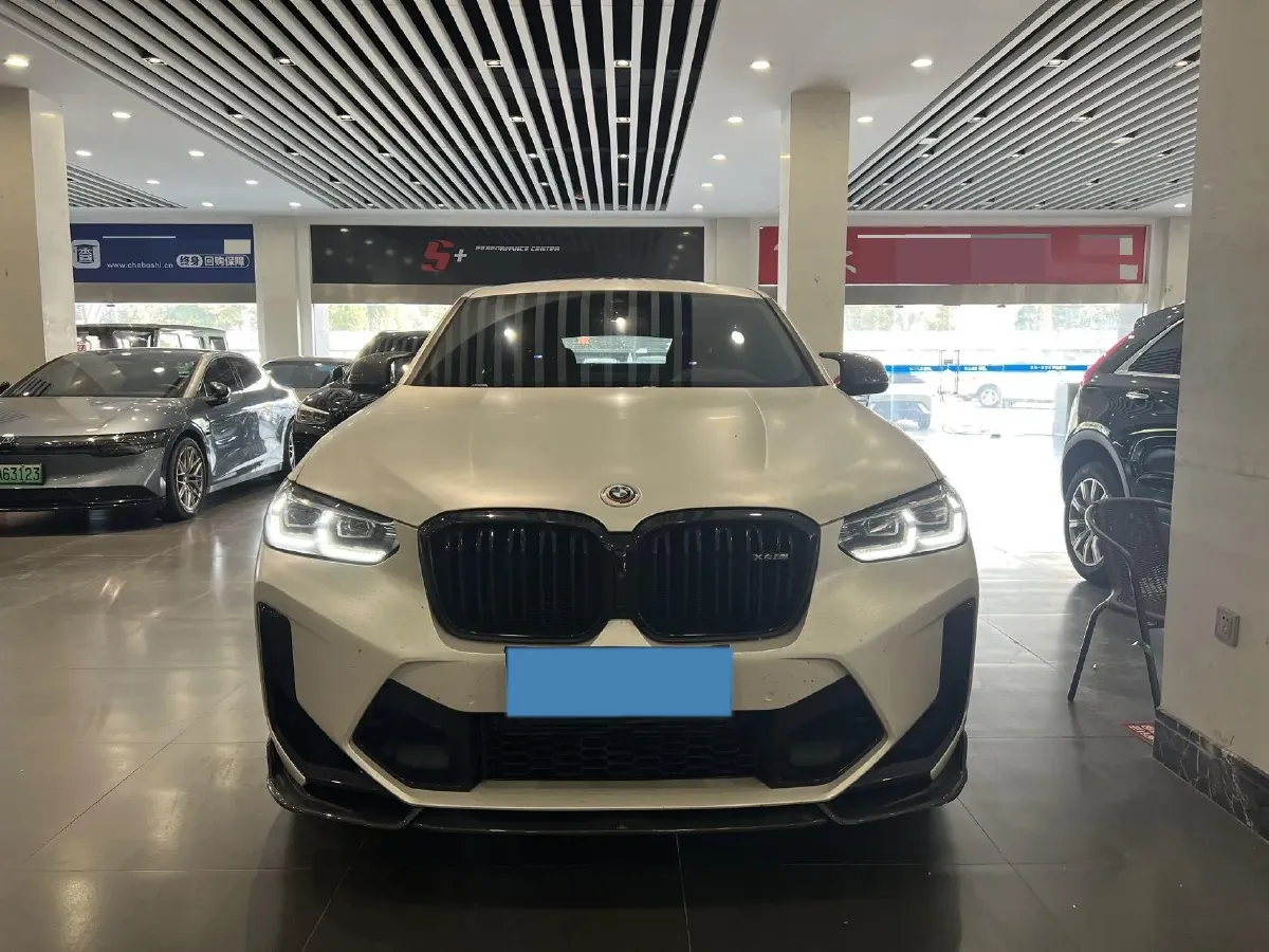 2022 BMW X4 M 3.0T 510HP L6 8AT,autocango,china used car exporter,china ev exporter,chinese used car exporter,chinese used ev exporter