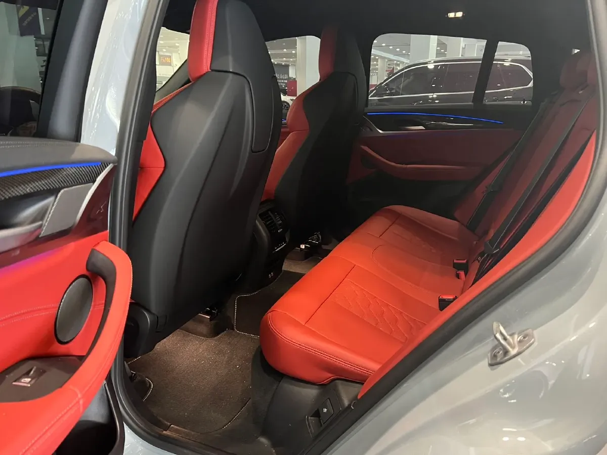 2022 BMW X4 M 3.0T 510HP L6 8AT,autocango,china used car exporter,china ev exporter,chinese used car exporter,chinese used ev exporter