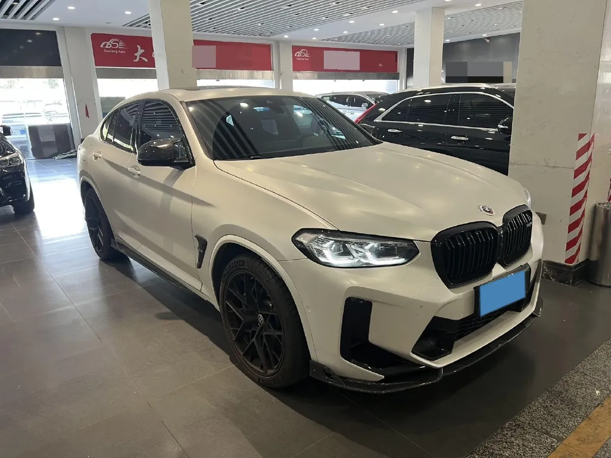 2022 BMW X4 M 3.0T 510HP L6 8AT,autocango,china used car exporter,china ev exporter,chinese used car exporter,chinese used ev exporter
