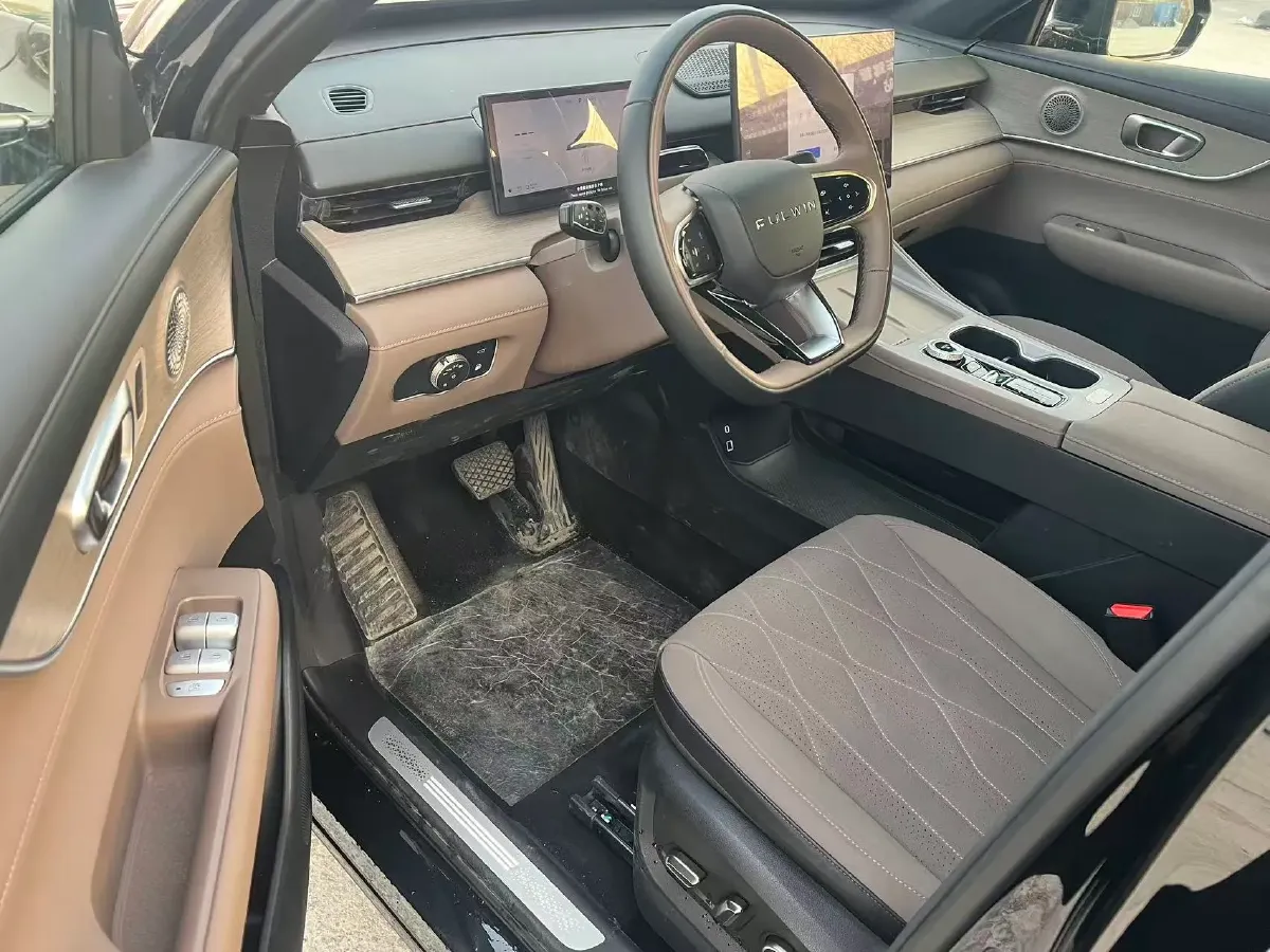 2025 Fulwin FulwinT8 1.5T 156HP L4 1DHT PHEV 18.67KWH,autocango,china used car exporter,china ev exporter,chinese used car exporter,chinese used ev exporter