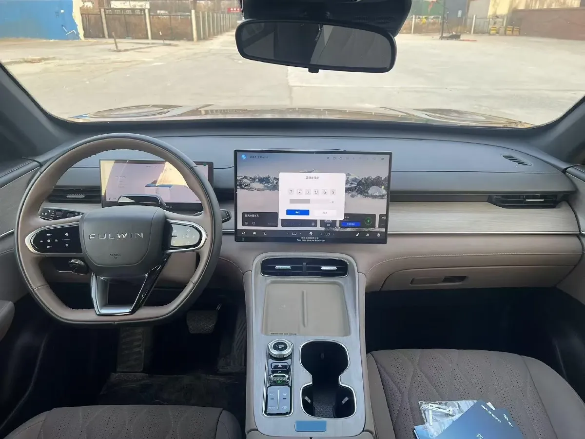 2025 Fulwin FulwinT8 1.5T 156HP L4 1DHT PHEV 18.67KWH,autocango,china used car exporter,china ev exporter,chinese used car exporter,chinese used ev exporter