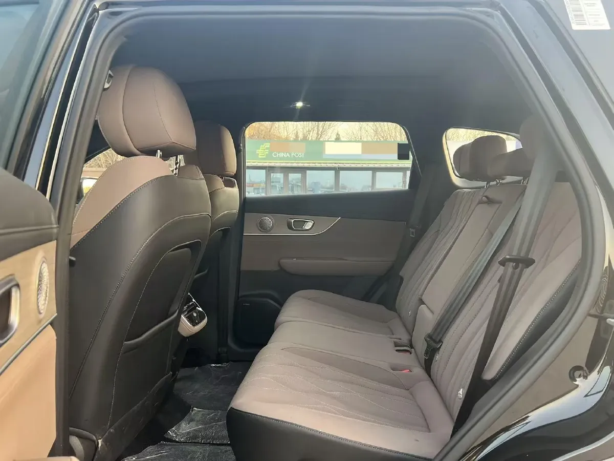 2025 Fulwin FulwinT8 1.5T 156HP L4 1DHT PHEV 18.67KWH,autocango,china used car exporter,china ev exporter,chinese used car exporter,chinese used ev exporter