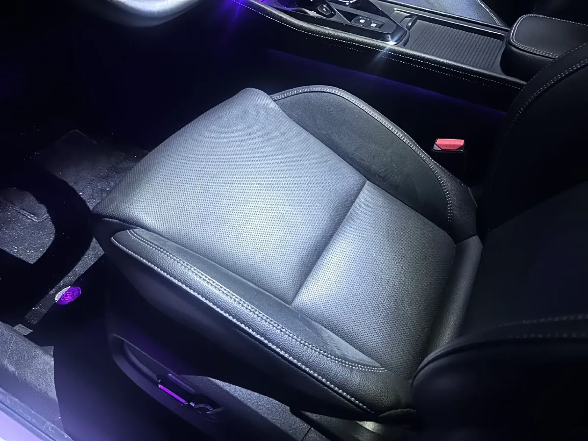 2021 LYNK&CO 03 1.5T 180HP L3 7DCT,autocango,china used car exporter,china ev exporter,chinese used car exporter,chinese used ev exporter