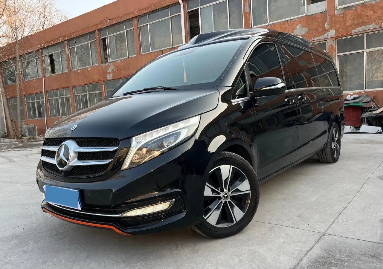 2021 Mercedes-Benz V Class 2.0T 211HP L4 9AT,autocango,china used car exporter,china ev exporter,chinese used car exporter,chinese used ev exporter