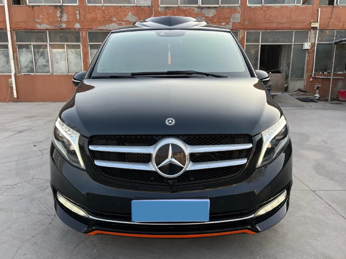 2021 Mercedes-Benz V Class 2.0T 211HP L4 9AT,autocango,china used car exporter,china ev exporter,chinese used car exporter,chinese used ev exporter