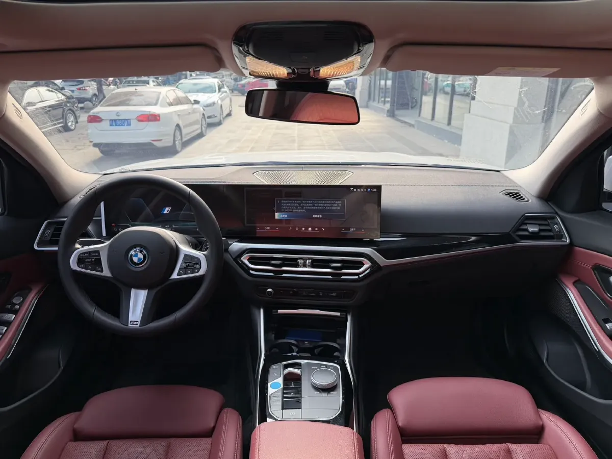 2024 BMW i3 BEV 70KWH,autocango,china used car exporter,china ev exporter,chinese used car exporter,chinese used ev exporter