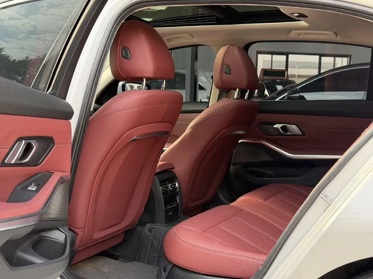 2024 BMW i3 BEV 70KWH,autocango,china used car exporter,china ev exporter,chinese used car exporter,chinese used ev exporter