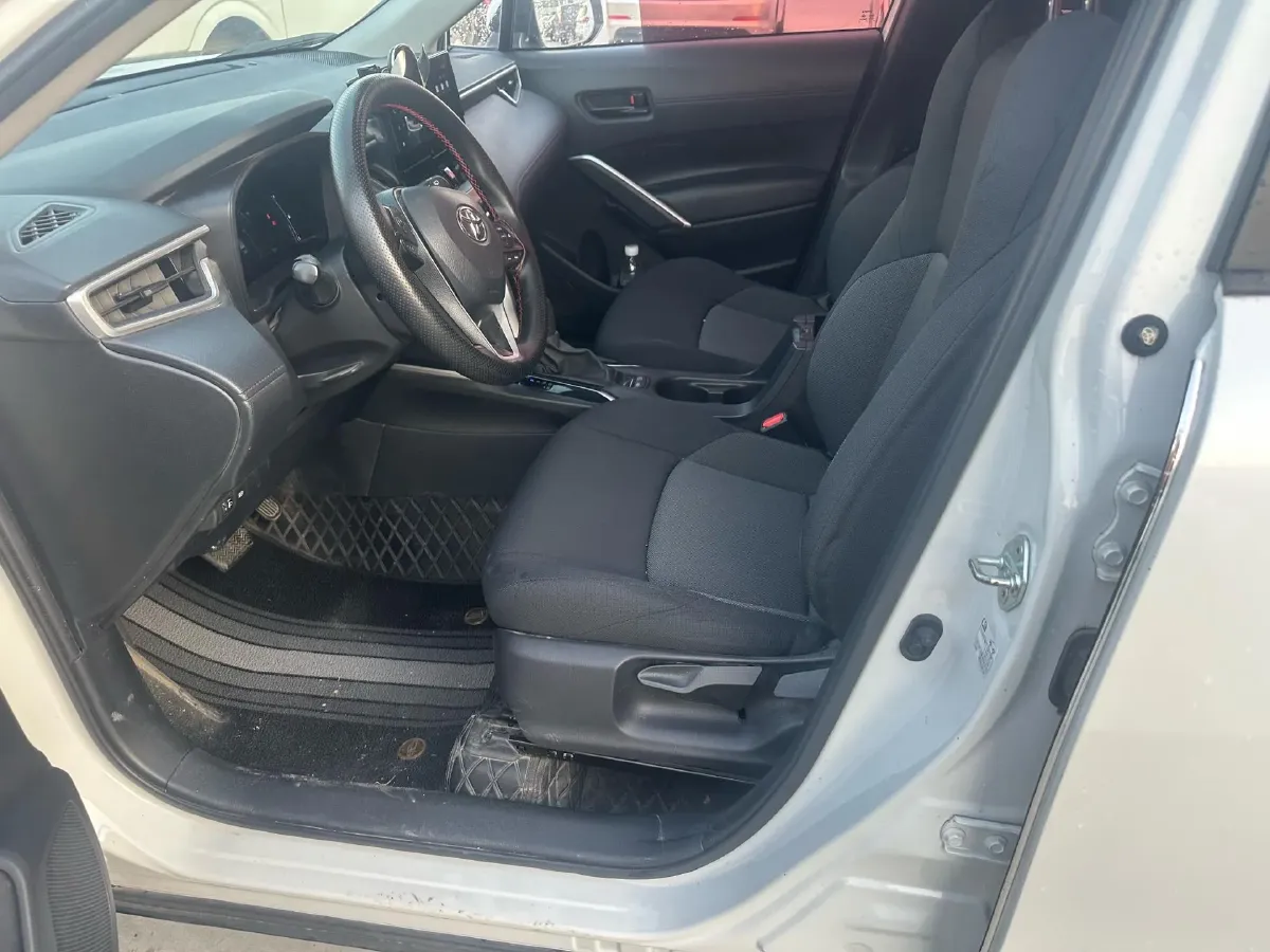 2023 Toyota Frontlander 2.0L 171HP L4 CVT,autocango,china used car exporter,china ev exporter,chinese used car exporter,chinese used ev exporter