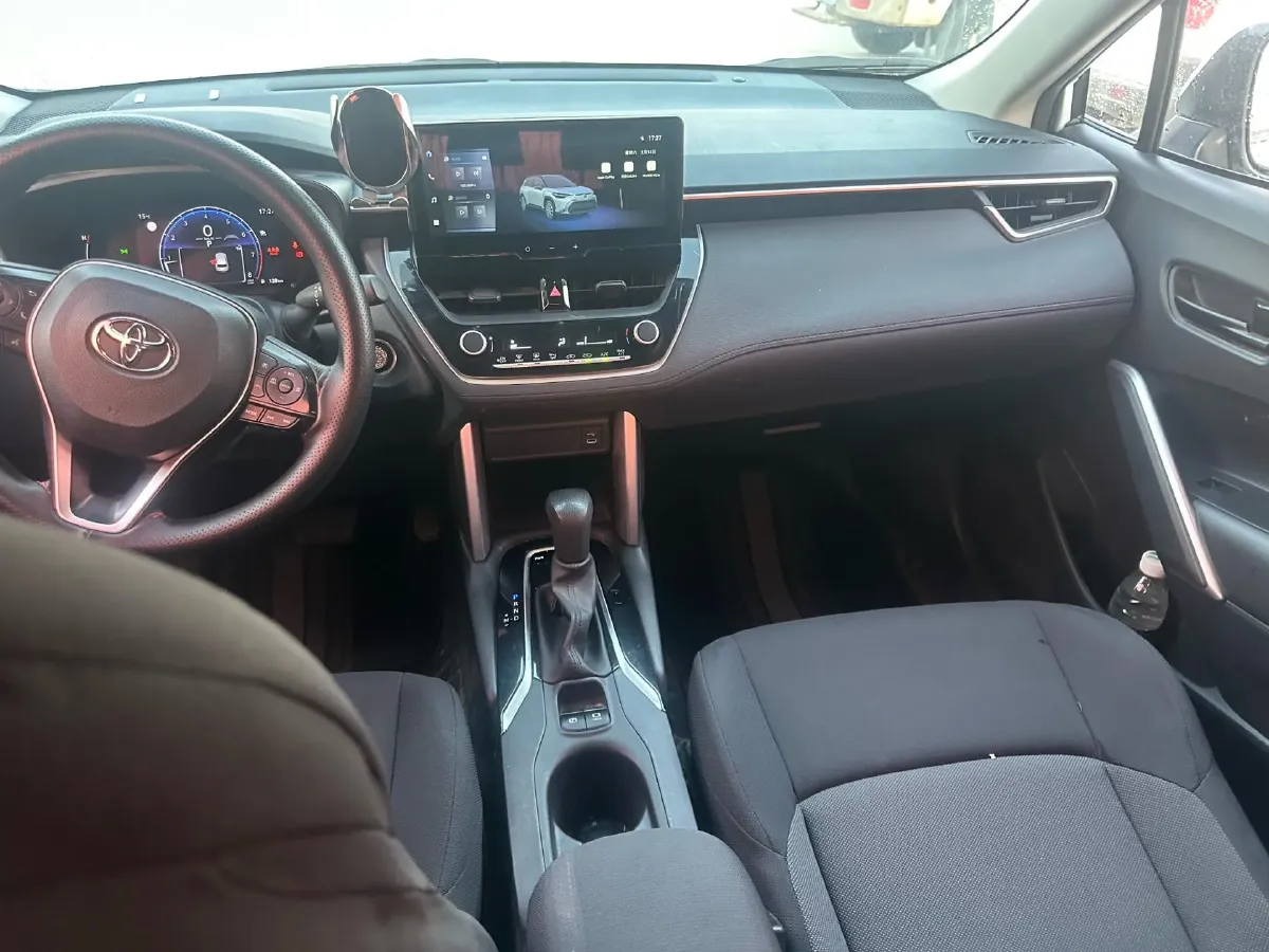 2023 Toyota Frontlander 2.0L 171HP L4 CVT,autocango,china used car exporter,china ev exporter,chinese used car exporter,chinese used ev exporter