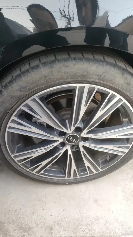 2023 Audi A6L 2.0T 245HP L4 7DCT,autocango,china used car exporter,china ev exporter,chinese used car exporter,chinese used ev exporter