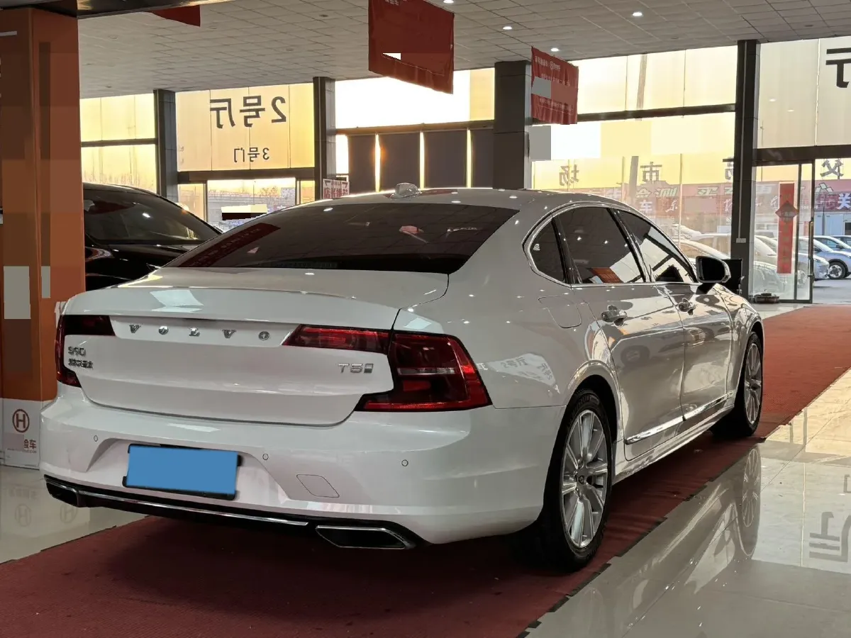 2020 Volvo S90 2.0T 254HP L4 8AT,autocango,china used car exporter,china ev exporter,chinese used car exporter,chinese used ev exporter