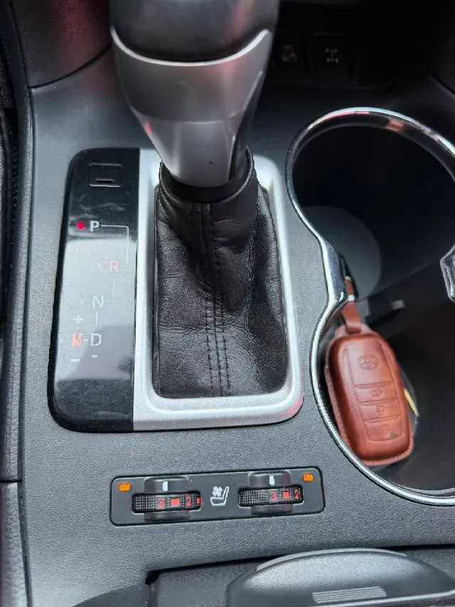 2019 HanTeng V7 1.5T 156HP L4 6AT,autocango,china used car exporter,china ev exporter,chinese used car exporter,chinese used ev exporter