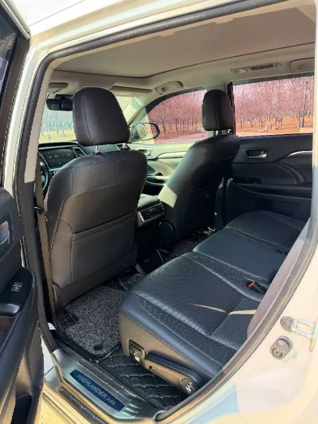 2019 HanTeng V7 1.5T 156HP L4 6AT,autocango,china used car exporter,china ev exporter,chinese used car exporter,chinese used ev exporter