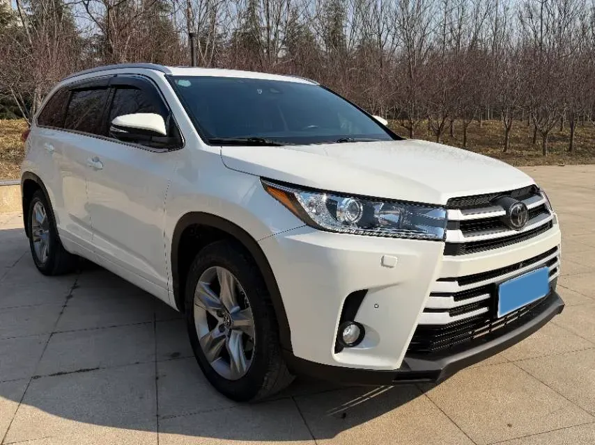 2019 HanTeng V7 1.5T 156HP L4 6AT,autocango,china used car exporter,china ev exporter,chinese used car exporter,chinese used ev exporter