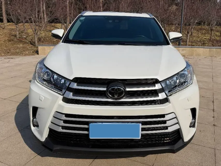 2019 HanTeng V7 1.5T 156HP L4 6AT,autocango,china used car exporter,china ev exporter,chinese used car exporter,chinese used ev exporter