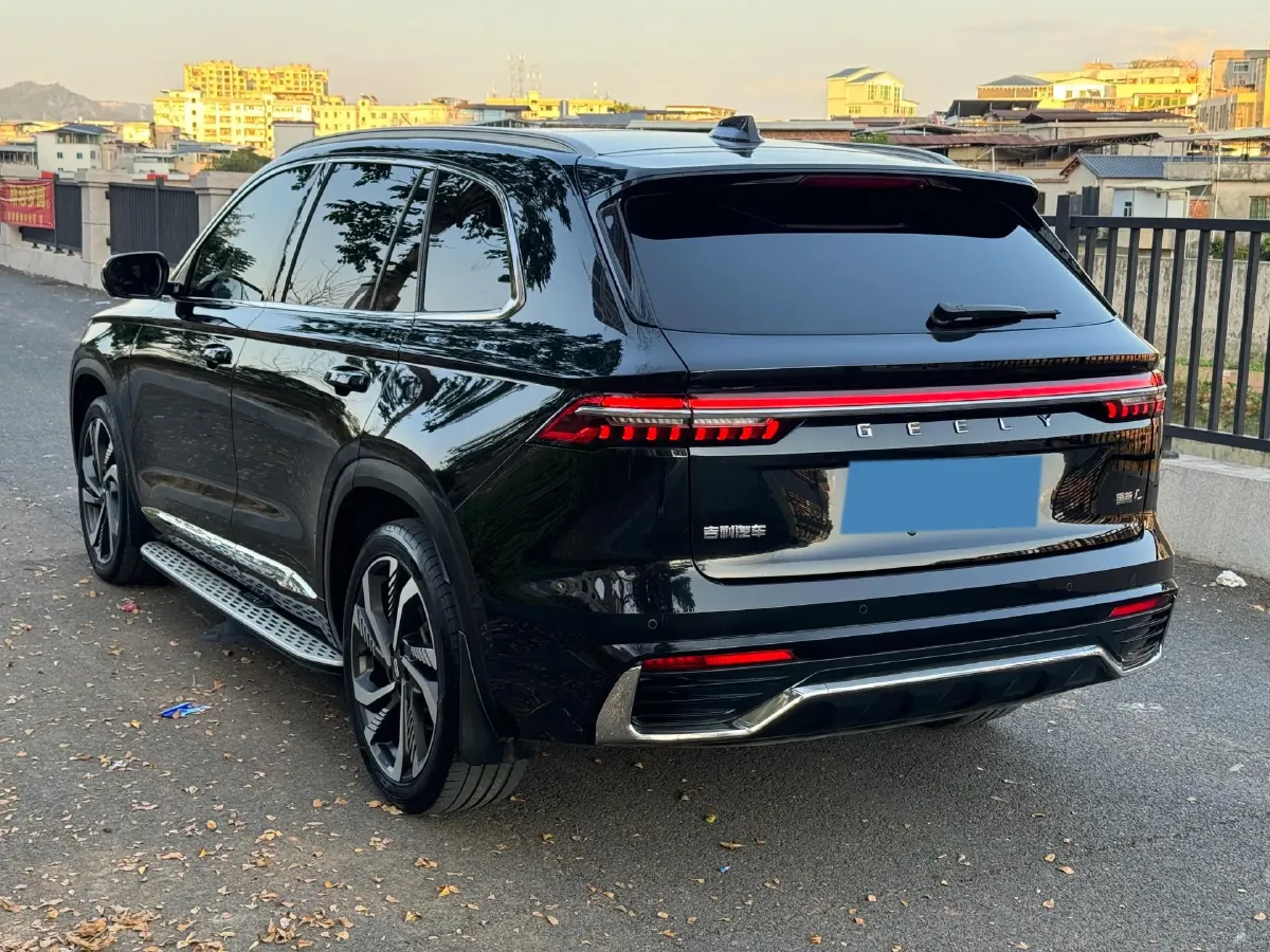 2024 Geely Monjaro 2.0T 238HP L4 8AT,autocango,china used car exporter,china ev exporter,chinese used car exporter,chinese used ev exporter