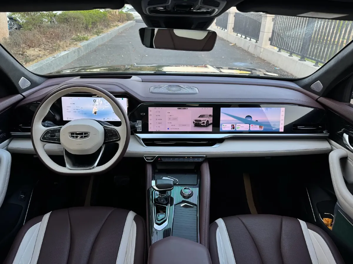 2024 Geely Monjaro 2.0T 238HP L4 8AT,autocango,china used car exporter,china ev exporter,chinese used car exporter,chinese used ev exporter