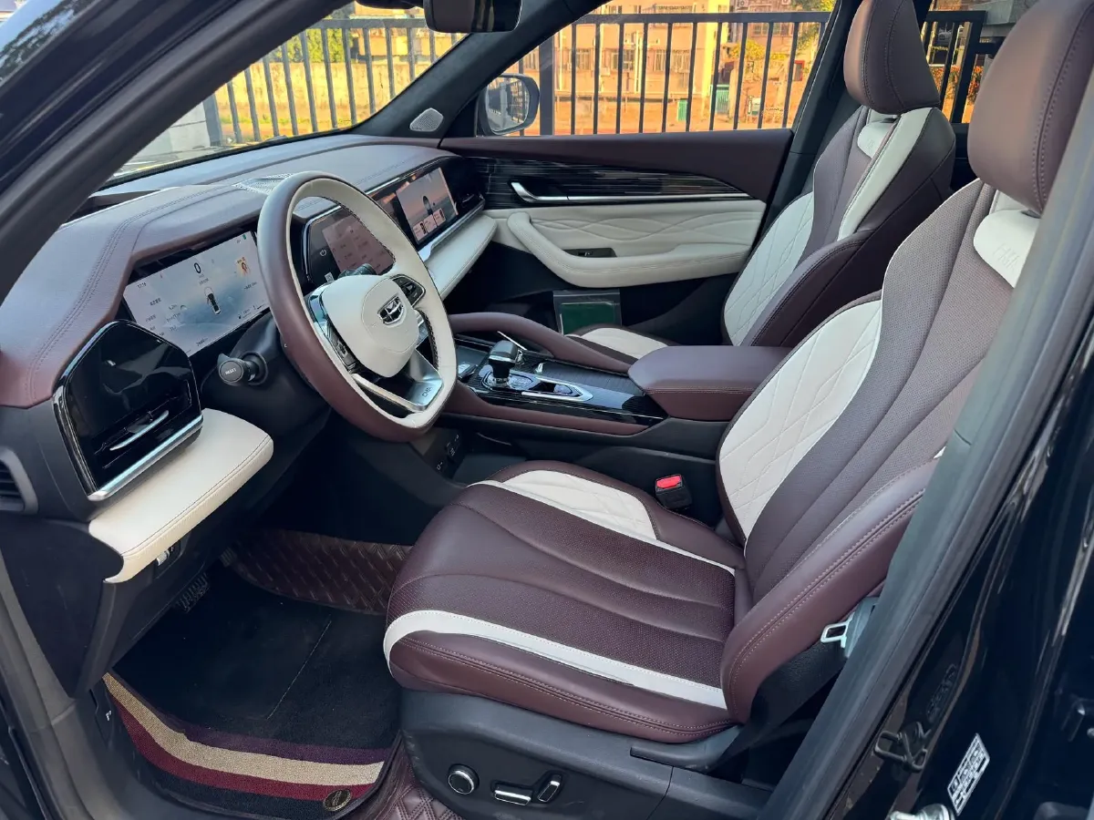 2024 Geely Monjaro 2.0T 238HP L4 8AT,autocango,china used car exporter,china ev exporter,chinese used car exporter,chinese used ev exporter