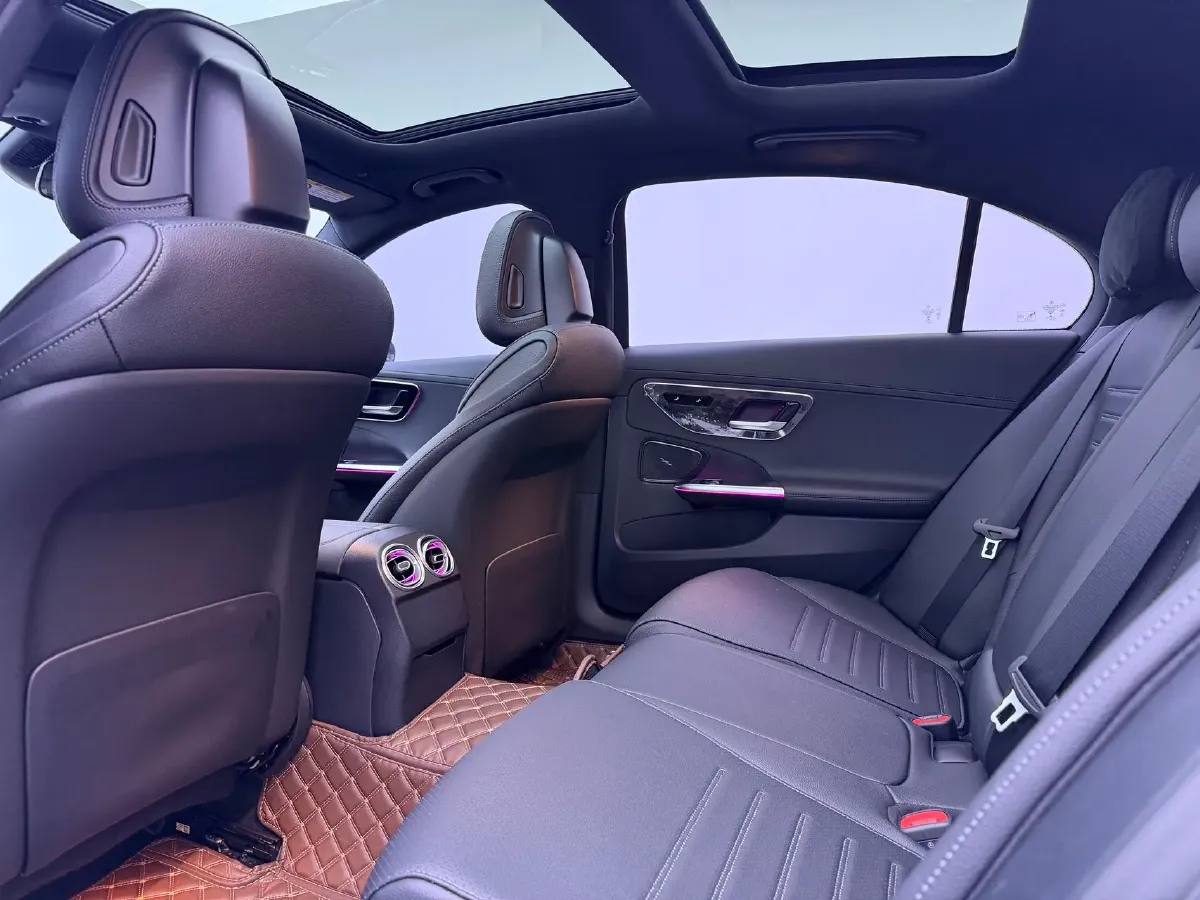 2022 Mercedes-Benz C Class 1.5T 204HP L4 9AT,autocango,china used car exporter,china ev exporter,chinese used car exporter,chinese used ev exporter