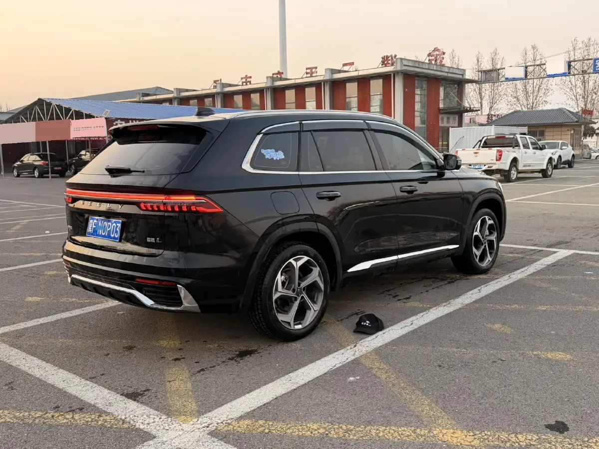 2024 Geely Monjaro 2.0T 218HP L4 7DCT,autocango,china used car exporter,china ev exporter,chinese used car exporter,chinese used ev exporter