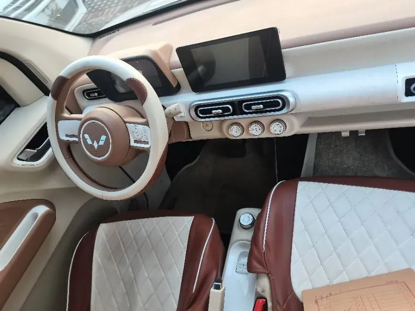 2024 WuLing HongGuang MINI EV BEV 17.3KWH,autocango,china used car exporter,china ev exporter,chinese used car exporter,chinese used ev exporter