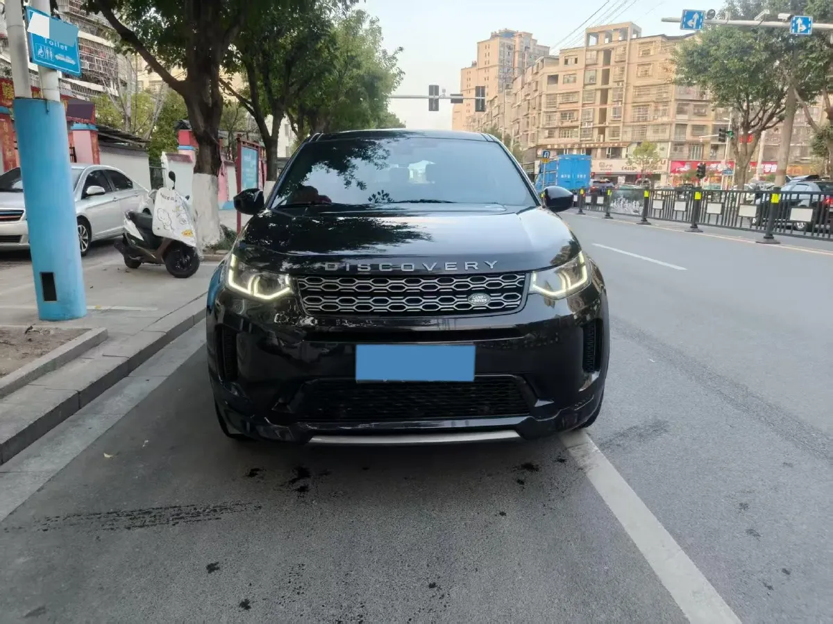 2020 Land Rover Discovery Sport 2.0T 249HP L4 9AT,autocango,china used car exporter,china ev exporter,chinese used car exporter,chinese used ev exporter
