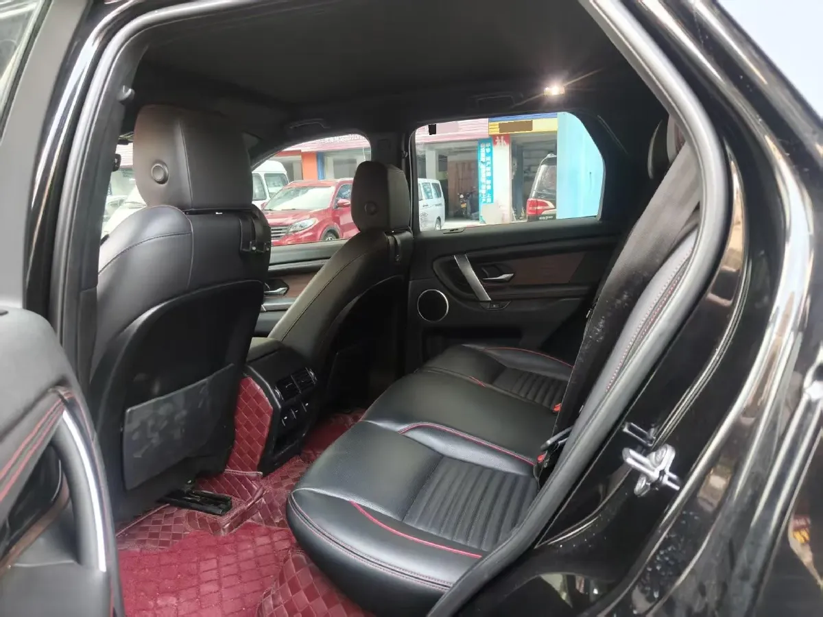 2020 Land Rover Discovery Sport 2.0T 249HP L4 9AT,autocango,china used car exporter,china ev exporter,chinese used car exporter,chinese used ev exporter