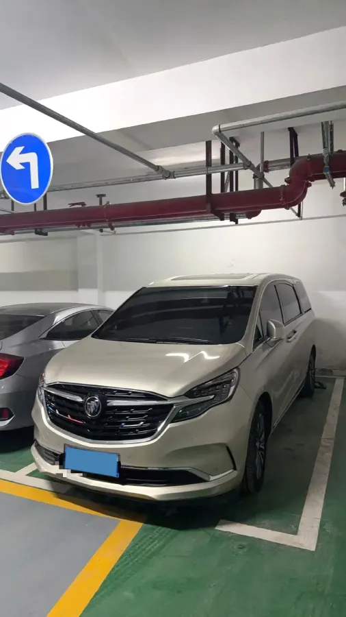 2022 Buick GL8 2.0T 237HP L4 9AT,autocango,china used car exporter,china ev exporter,chinese used car exporter,chinese used ev exporter