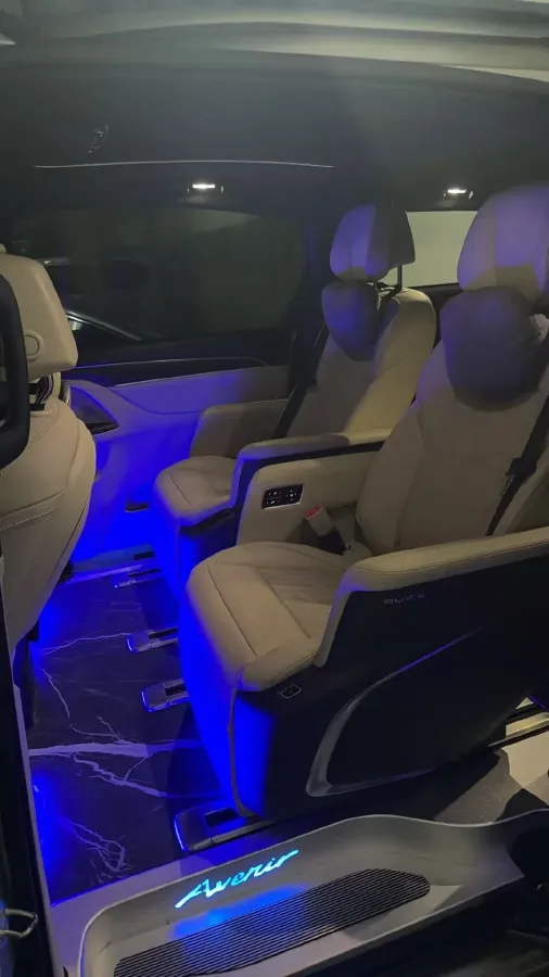 2022 Buick GL8 2.0T 237HP L4 9AT,autocango,china used car exporter,china ev exporter,chinese used car exporter,chinese used ev exporter